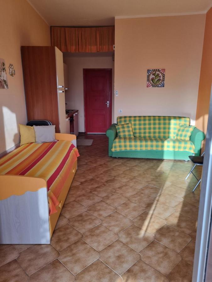 Appartamento Les Roches Noires Джардини-Наксос Экстерьер фото